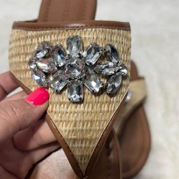 Woman’s Aerosoles rattan rhinestone sandals. Size 9.5. Excellent condition. - Picture 4 of 11